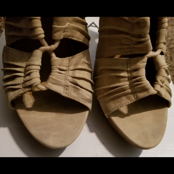 Aldo Lace-Up Heels - Picture 5 of 7